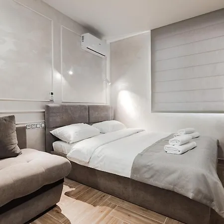 Cityapartments Kyiv Akademmistechko Exterior photo